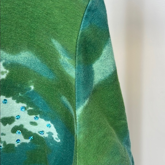 Essentials by Maggie Y2K Green T-shirt with Panda Sequin & Blue Stones 18/20W - Picture 6 of 12